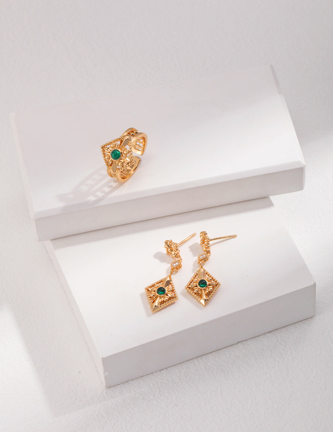 シルバー925 ジルコニア ニュアンスライン ピアス