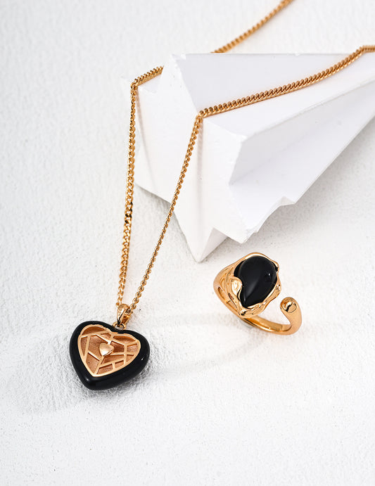 Vintage-style Black Enamel Heart Necklace, Silver 925