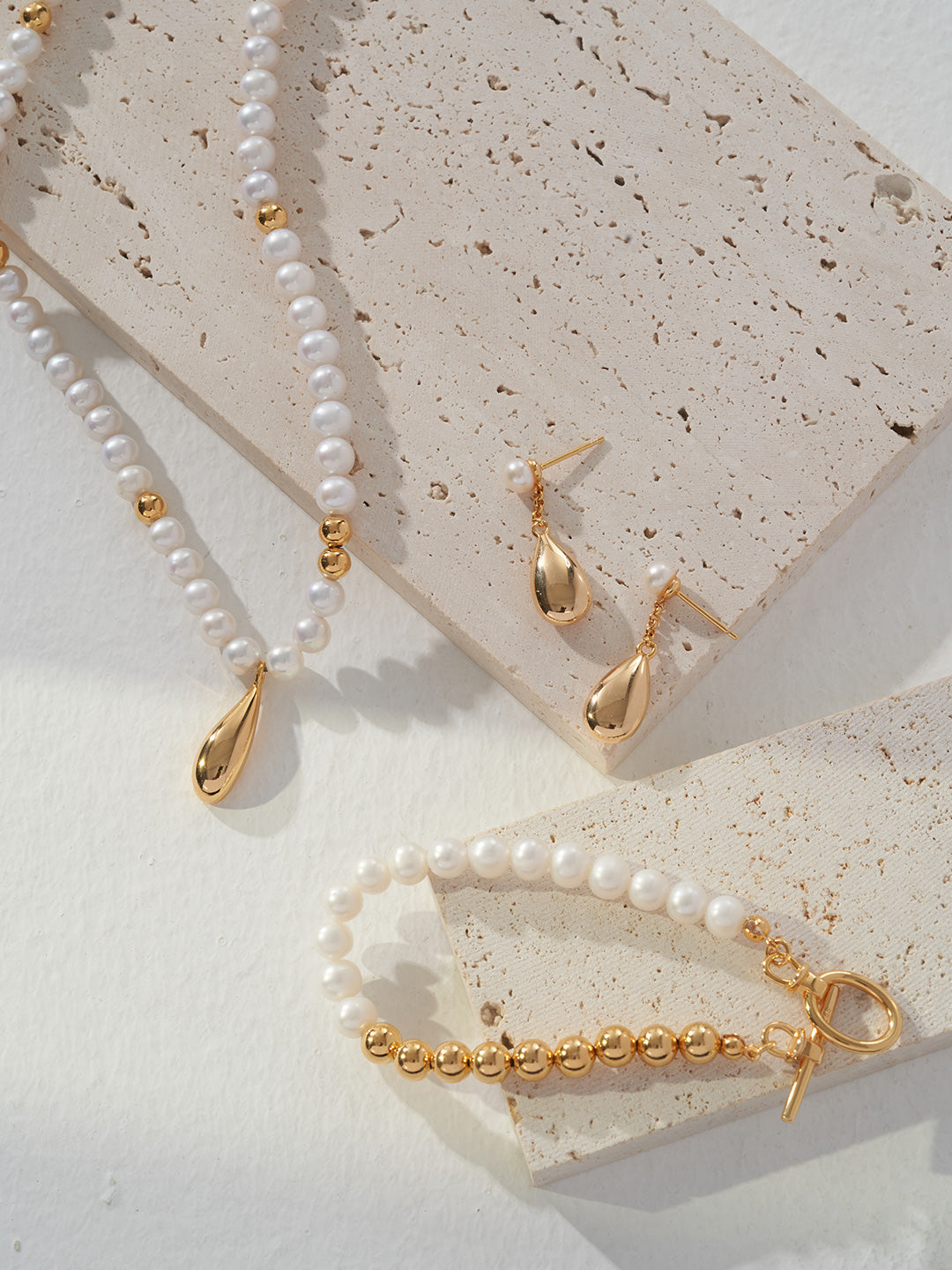 Sterling Silver Pearl Vintage Gold Bracelet SL0064