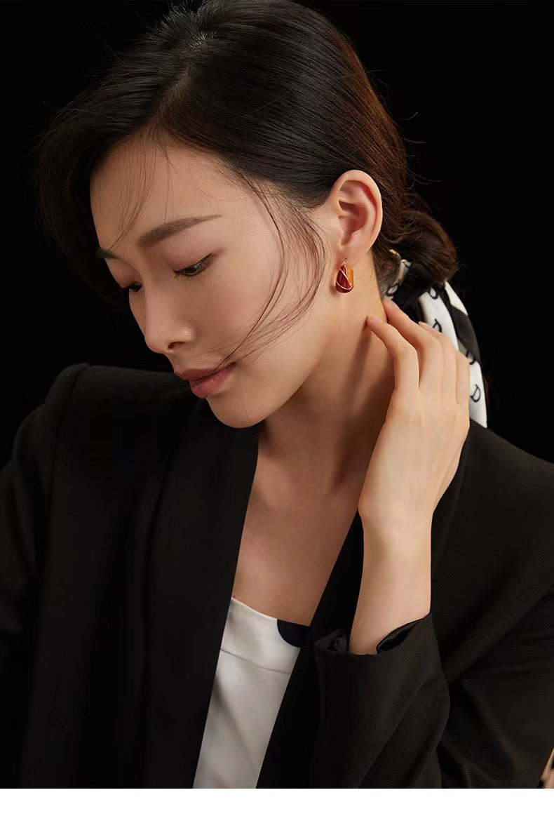 レッド エナメル ピアス E0693