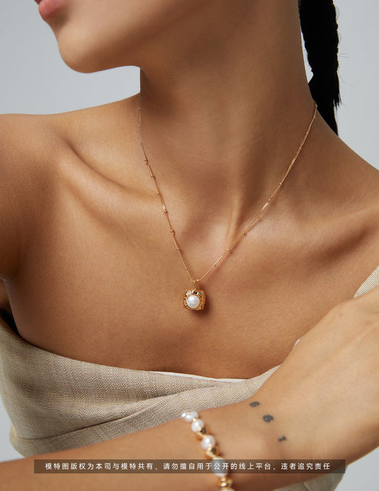 Silver 925 Freshwater Pearl Necklace - Elegant French Chic