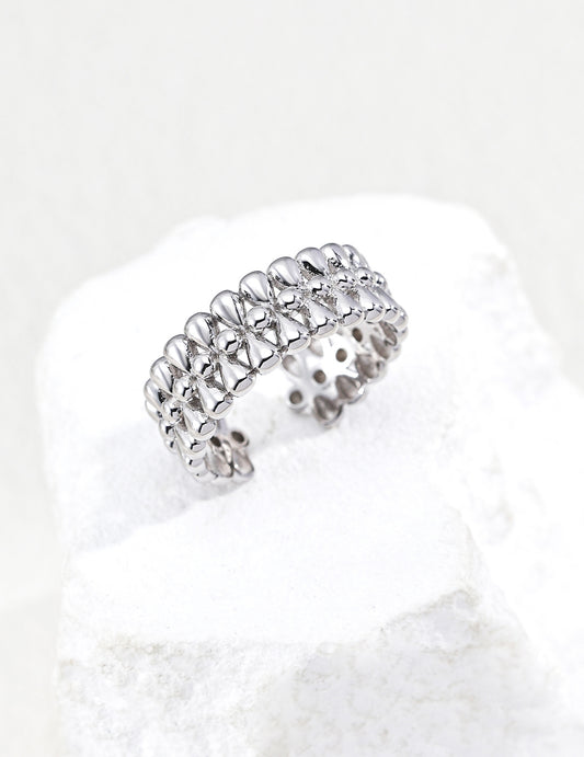 S925 Gold-Plated Simple Silver Ring to Enjoy its Rich Texture