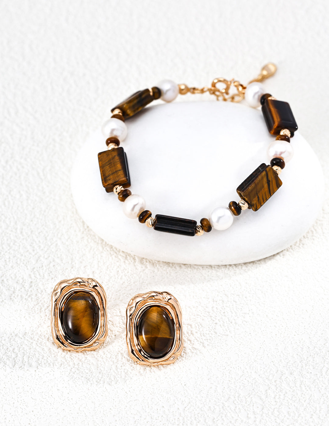 [Caramel] Tiger's Eye and Freshwater Pearl Classic Bracelet