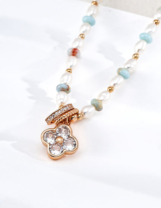 [Four-Leaf Fortune] Natural Stone Shoushan Stone & Freshwater Pearl Zirconia Necklace