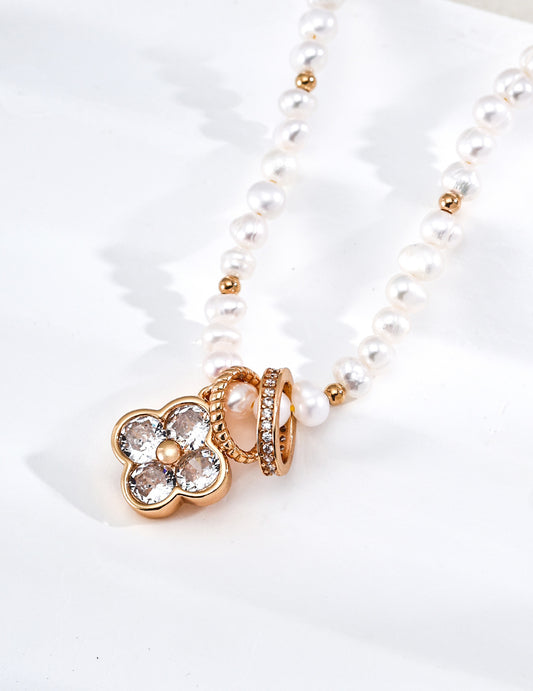 【Four-Leaf Fortune】Freshwater Pearl × Zirconia Clover Necklace