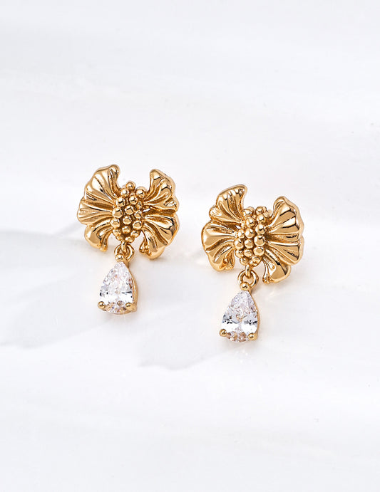 Ribbon Motif Zirconia Earrings Vintage-Style Drop Design