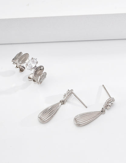S925 ヴィンテージ ジルコニア ピアス クラシック
