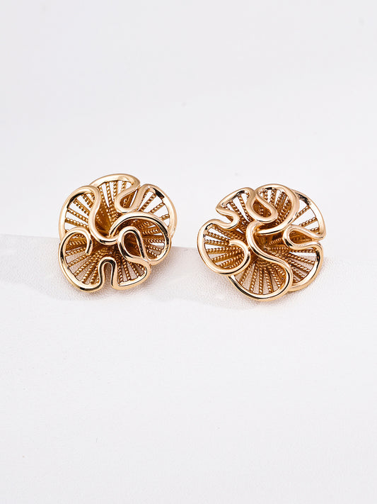 S925 Flower Motif Earrings: Ornate 3D Design