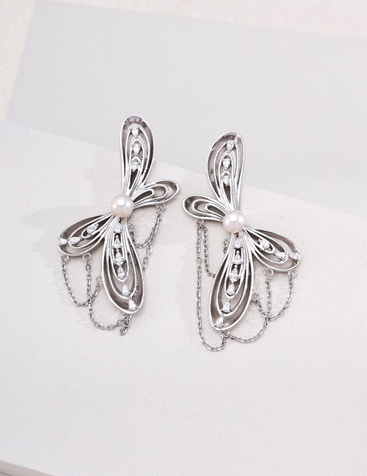 Freshwater Pearl x Cubic Zirconia Butterfly and Cocoon Motif Earrings E01543