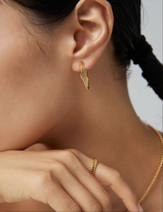 S925 Elegant French Design Earrings - Simple and Refined Beauty