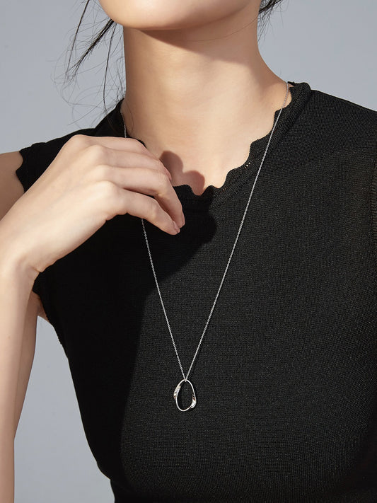 シルバー925 ツイスト モダン ロングネックレス シンプル D0155