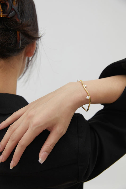 Silver 925 Shell Pearl 3-Stone Minimalist Bangle