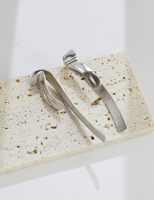 Silver 925 Matte Finish Nuance Form Long Earrings