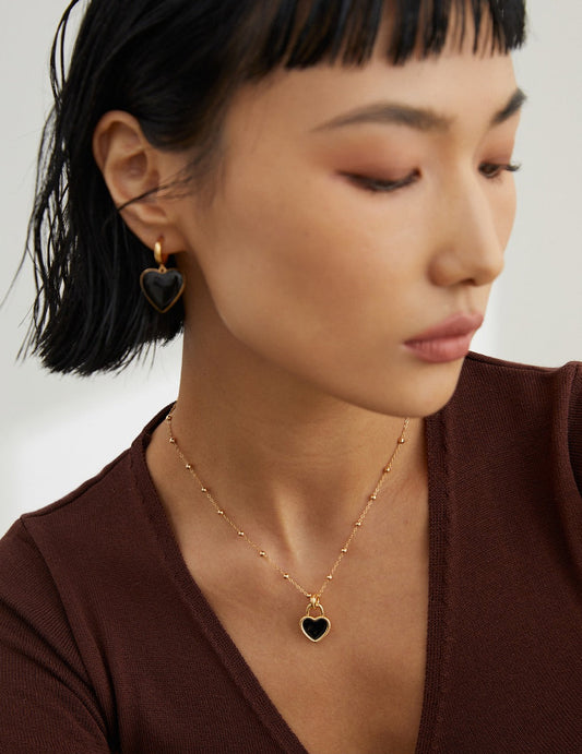 S925 Black Enamel Heart Motif Necklace Gold Plated D0271