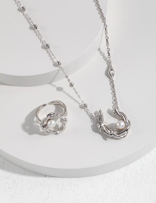 S925 Freshwater Pearl Willow Leaf Necklace with Zirconia