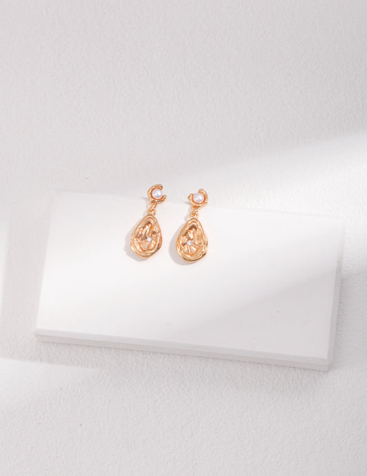 S925 Lava Texture Freshwater Pearl x Zirconia Drop Earrings