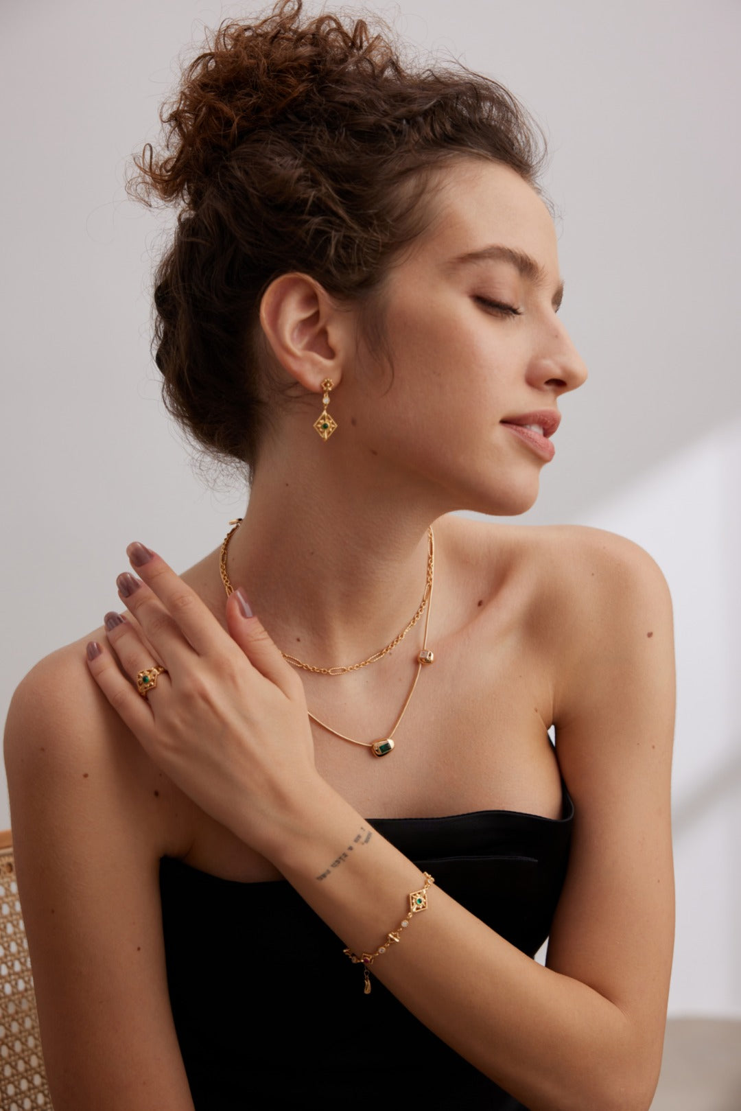 シルバー925 ジルコニア ニュアンスライン ピアス