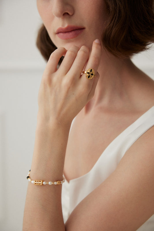 S925 Vintage Style Enamel Ring Black x Gold