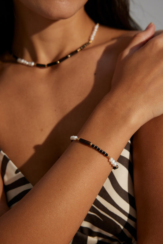 S925 Freshwater Pearl Black Agate Bracelet Gold