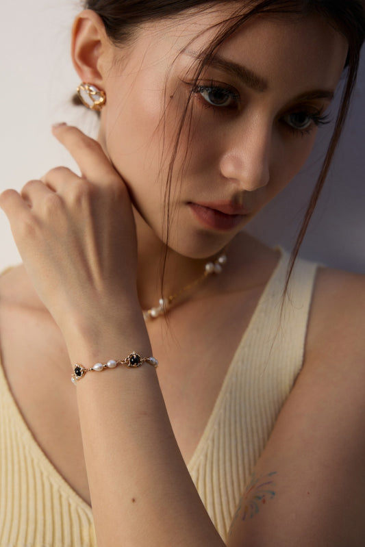 S925 Freshwater Pearl & Black Onyx Vintage-Style Bracelet