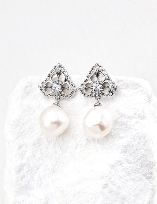S925 Freshwater Pearl Zirconia Elegant Design Earrings 2 Colors
