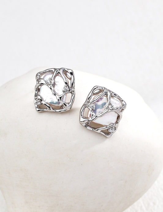 S925 Freshwater Pearl & Zirconia Elegant Vintage-Style Pierced Earrings 2 Colors