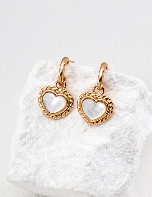 S925 Natural White Mother-of-Pearl Heart Motif Earrings - Vintage-Inspired Elegance