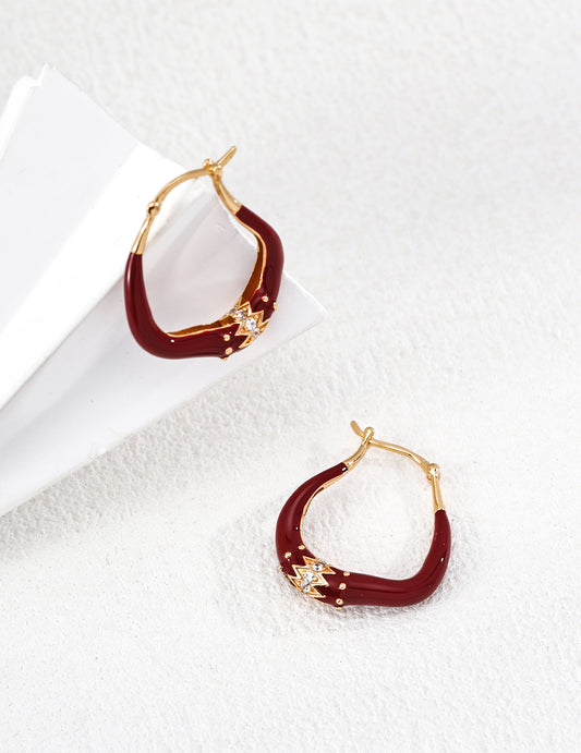 レッドエナメル×クラウンモチーフ ジルコニア ピアス 上品
