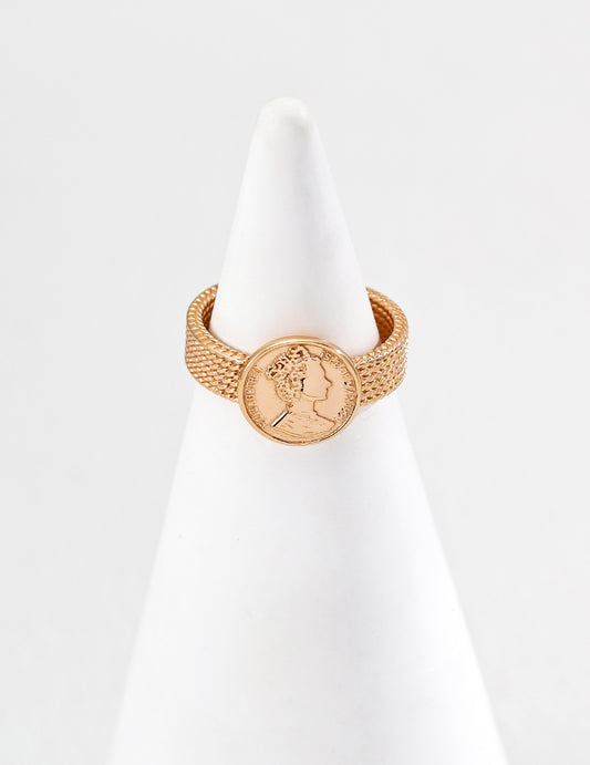 Sterling Silver 925 Queen Motif Braided Ring Vintage
