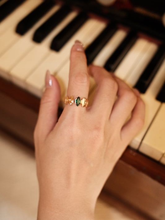 S925 Minimalist Twisted Line Design Ring, Adorned with Summer Serenity