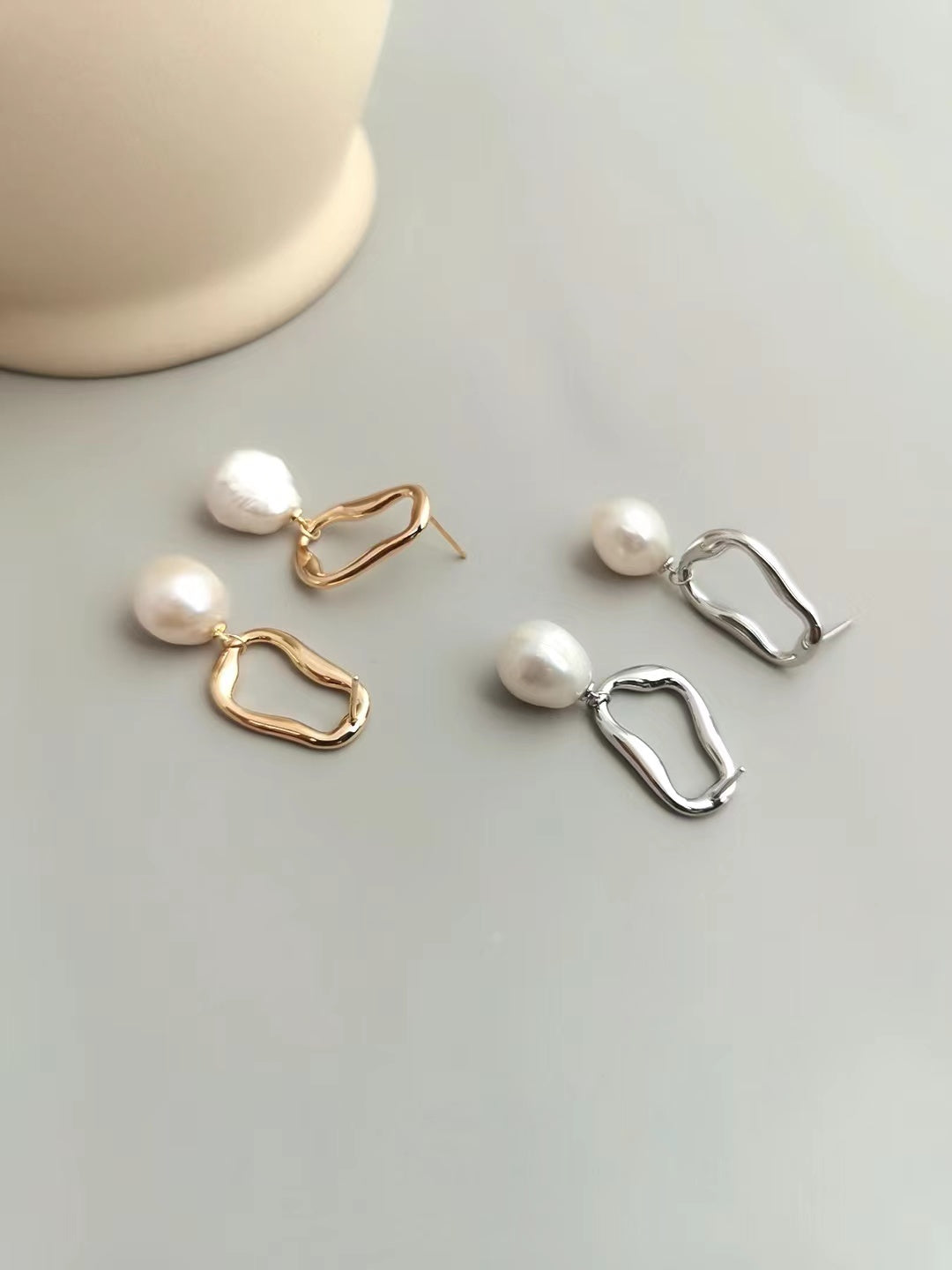 バロック シェイプ パール ピアス E0687