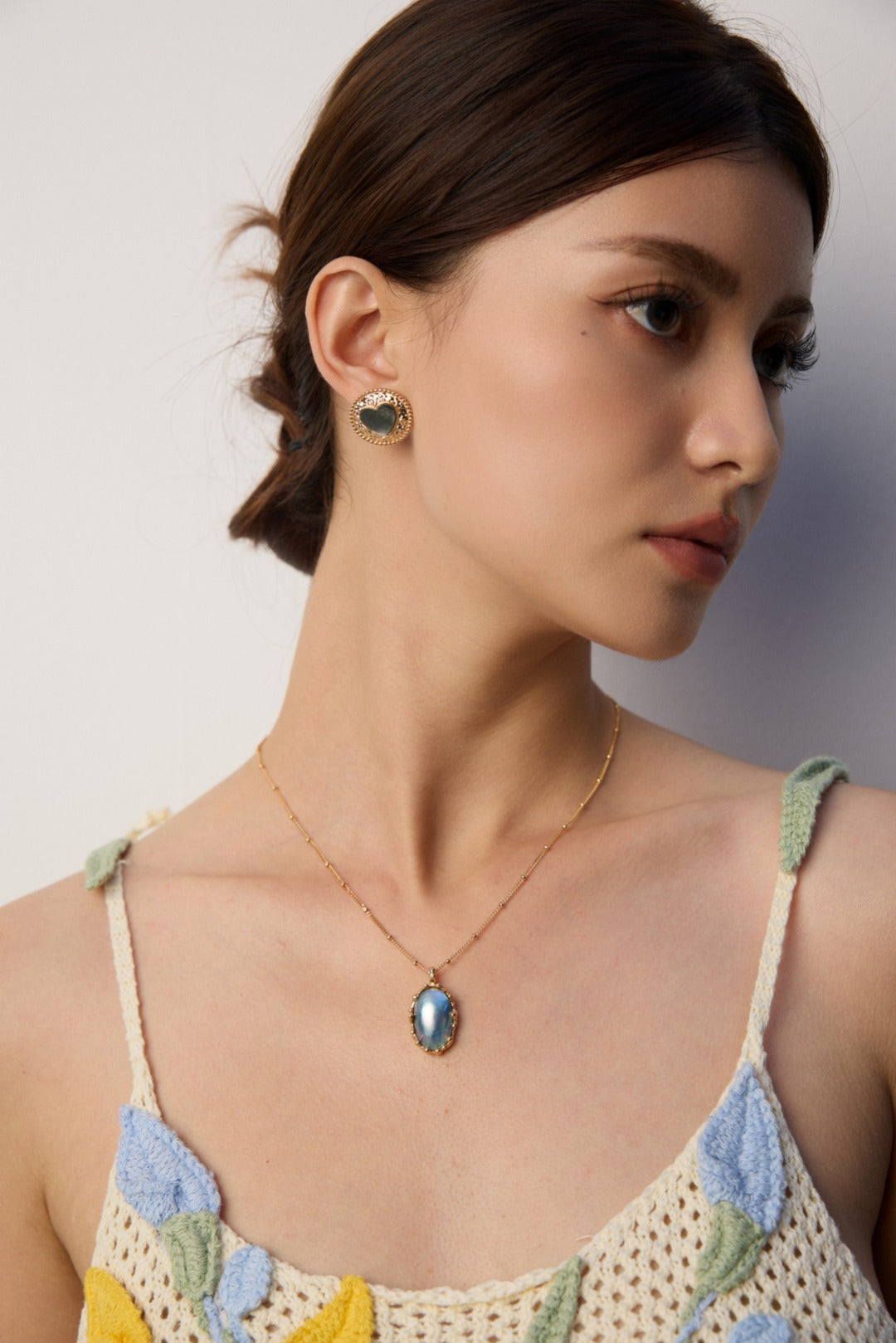 シルバーホースシェルネックレス D0531